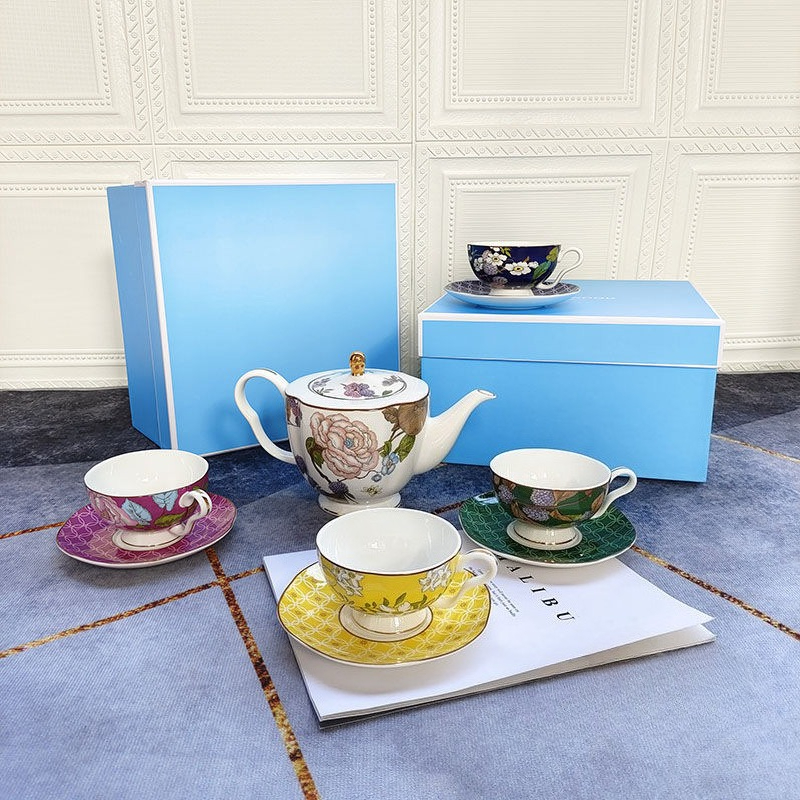 Set di Tazza e Piattino in Por - Coffee Tea Festival recensione e prezzo
